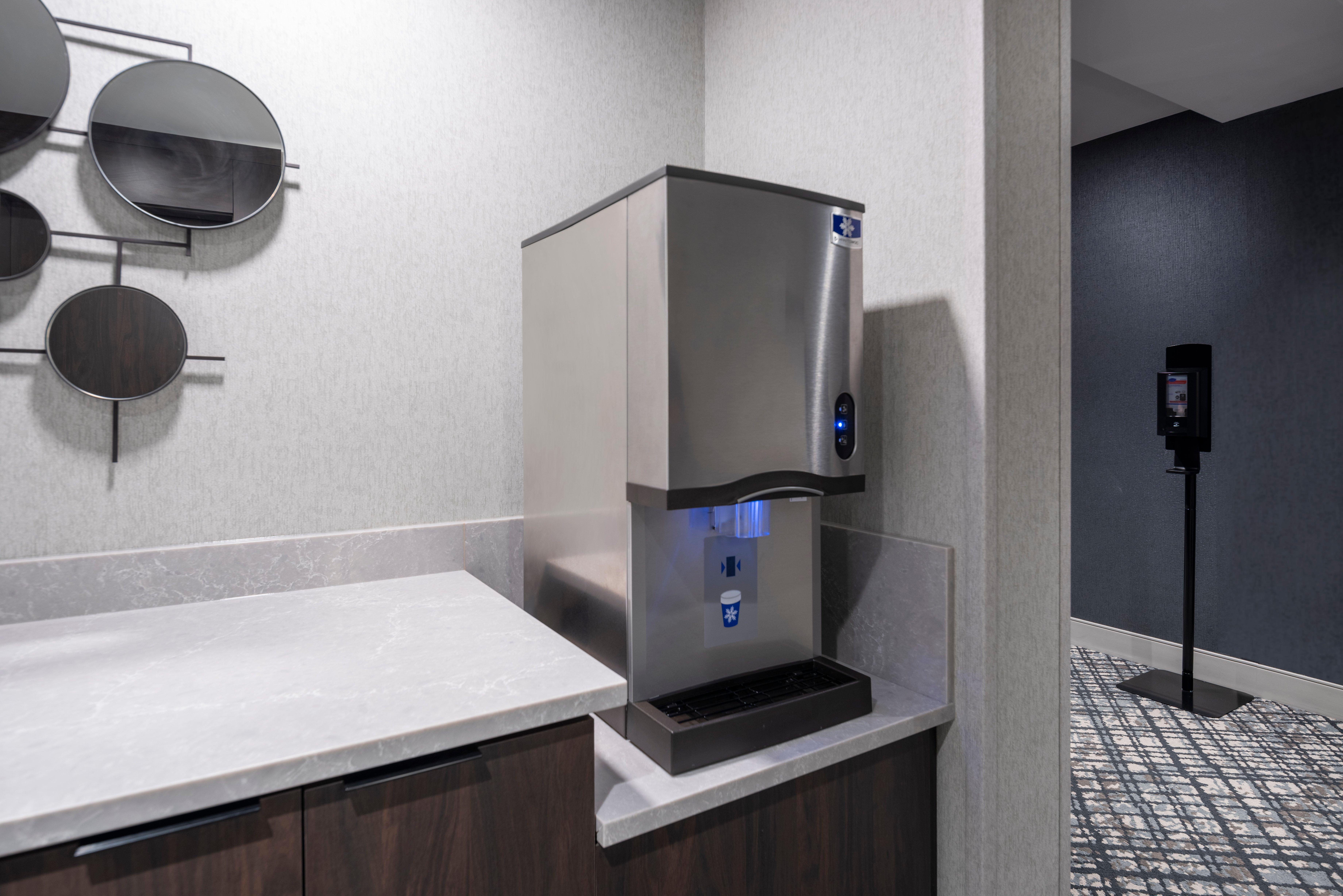 Holiday Inn Express - Boston Logan Airport - Revere By Ihg Kültér fotó